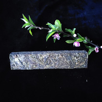 Yunnan Menghai Puer Tea Datong official Rong Laos flag ship Fang Yidian Tongqing River Golden Strip 300 grams