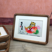 Small tiger embroidery pendulum piece Xiangembroidery finished product handmade embroidery desktop creative swing table to send old foreign wind conference gift