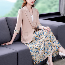 Autumn costume temperament goddess Fan long sleeve dress two high-end foreign air Age Suit professional fashion suit skirt