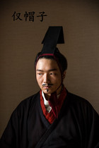 Han Dynasty first dress with straight robe small hat long crown small scarf Lius crown original design