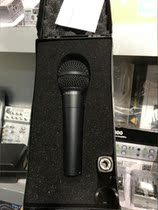  Beringer XM8500 Dynamic Vocal Professional Microphone
