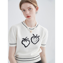 VEGA CHANG NEEDLE WEATERS Short Sleeves Style Small Crowd Bubble Cuff Strawberry Jacquard Knit Blouse Spring Dress Fashion