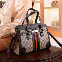  Hong Kong brand-name bag womens bag 2021 new trend net red fashion wild shoulder large capacity handbag summer