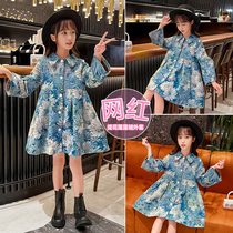 Baby girl windbreaker coat fashionable Net red spring and autumn clothing 2021 new children Foreign style girls Four Seasons fashion fashion