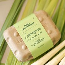 Thailand smell handmade soap lemon grass coconut oil honey moisturizing vitamin E cold soap refreshing and refreshing