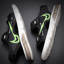 Mens sandals summer outwear 2022 new outdoor casual beach shoes deodorized heightening soft-bottom teenagers sandals