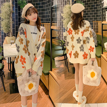 200 Jin plus size cardigan sweater senior sense pregnant women autumn loose knitwear autumn and winter fashion loose coat