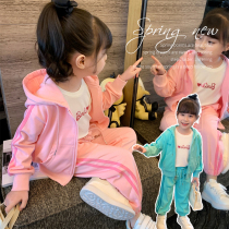 Girl Spring Clothing Suit 2022 new children Korean version Even hat jacket CUHK Tongs casual pants sport Two sets of damp