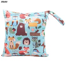 Baby waterproof baby hanging bag Diaper bag Non-wet out storage bag Crib clothes Diaper portable bag