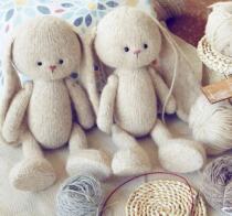 Rabbit doll Wool doll stick needle Text translation Weaving illustration Non-physical photograph Note mailbox