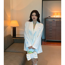 King Grape Slightly Fatter Custom Spring New White Sticker Mark Suit Jacket Loose Long Sleeve Commuter West Suit Blouse