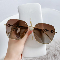 Sunglasses men and women with the same summer driving anti-UV glare glasses big face slim 2021 new wave sunglasses