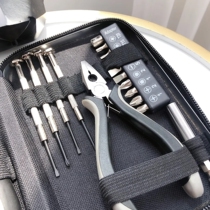 Export Japan orders hands-on party home B-equipped screwdriver toolbox Iron box packaging tool set