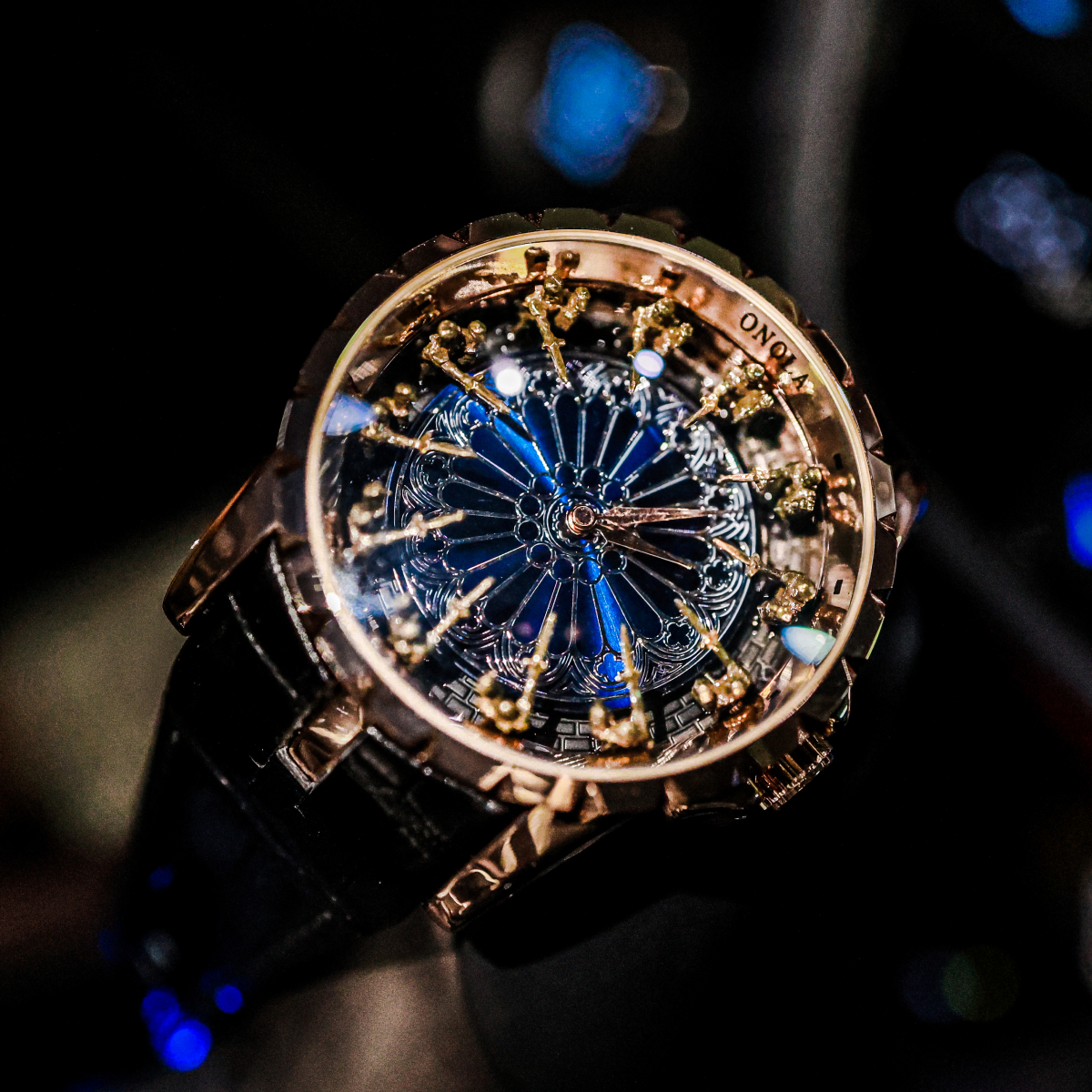 円卓の十二騎士 腕時計 メンズ ワームホール コンセプト ブラック 機械式メンズ腕時計 地上の枝なし 機械式腕時計 メンズ トレンディ メンズ腕時計