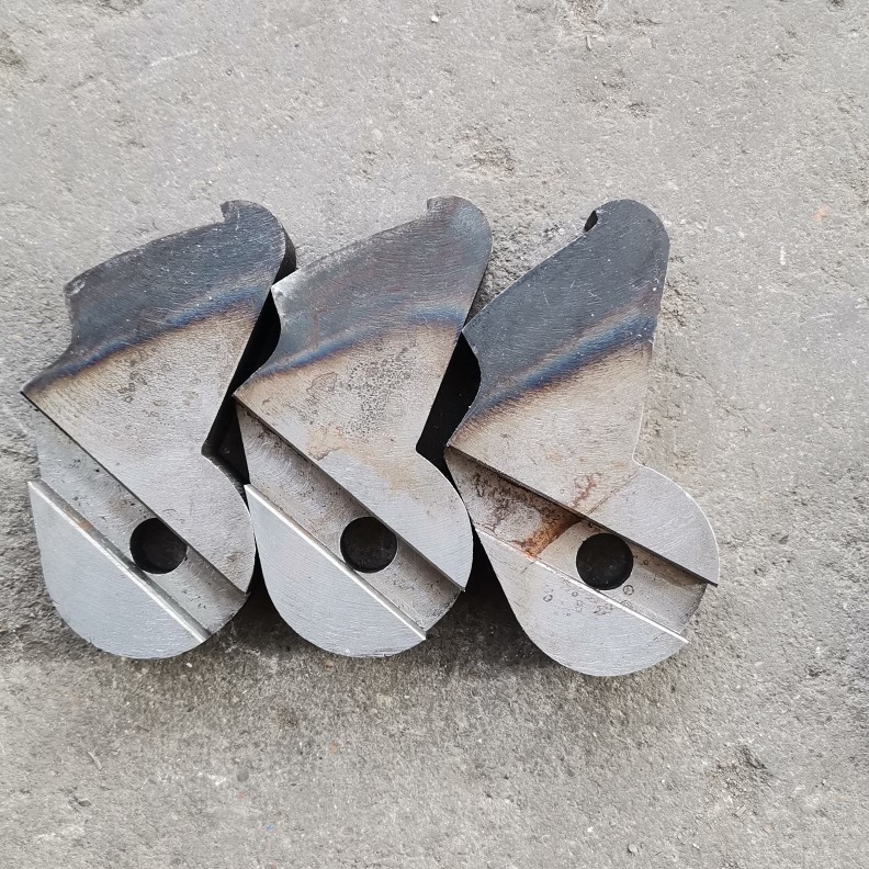 Gaomi City Rongcheng 160T back wheel punch main key handle key tail inner hole 20 total length 160 thickness 30