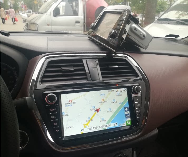 Suzuki Feng yu dedicated original Android smart DVD navigation Bluetooth reversing voice all-in-one machine