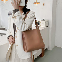 France drco Europe and America new bucket bag leather commuter bag large capacity tote bag women cross body cowhide shoulder shoulder