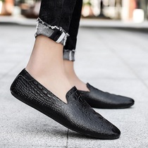 Spring genuine leather crocodile tattooed small leather shoes mens casual bean-bean shoes Han version 100 hitch a foot pedal sloth shoe wave