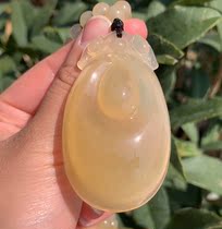 Yang Yujia natural yellow dragon Jade high ice seed water yellow carving Ruyi Fubei men and women new pendant certificate