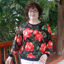 Fatty plus size 200kg fat mother round neck base shirt middle-aged and elderly loose T-shirt mother-in-law clothes