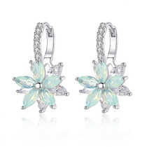 AU750 platinum 18K ear clip imported diamond ear buckle female colorful flower sky blue pink pendant temperament silver D