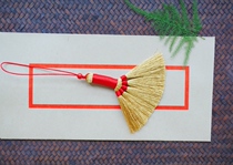 Dust off the old. New Year mascot Hand-woven gold wire red thread gold broom cinnabar small pendant
