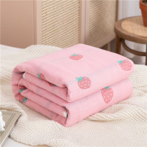 A class of cotton six floors gauze towel is pure cotton baby baby baby pack by pregnant woman and old man covered by office nap