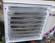 Air conditioner outdoor unit windshield guide windshield cover to change the wind direction stainless steel Louver anti-direct blowing hot air