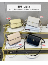 Hong Kong Spring Summer Mini Small packet girls 2022 new wave Han version 100 lap bag single shoulder inclined satchel mesh red small square bag