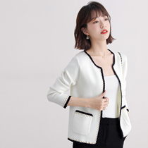 FENPERATE 2021 autumn new white elegant light ripe wind wool cardigan niche woven jacket female