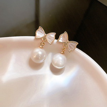  Real gold electroplated 925 silver needle earrings female Korean Dongdaemun pearl shell bow earrings design earrings