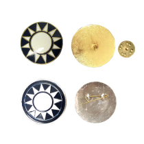 Film and TV drama alloy Sun Flower Badge Order of the Republic of China Film Props Against the Armed Forces Flag Chest Badge Badge