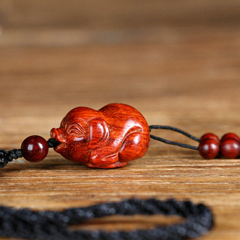 Small leaf purple sandalwood pig pendant redwood pig solid wood carving necklace pendant cell phone chain keychain handle pendant
