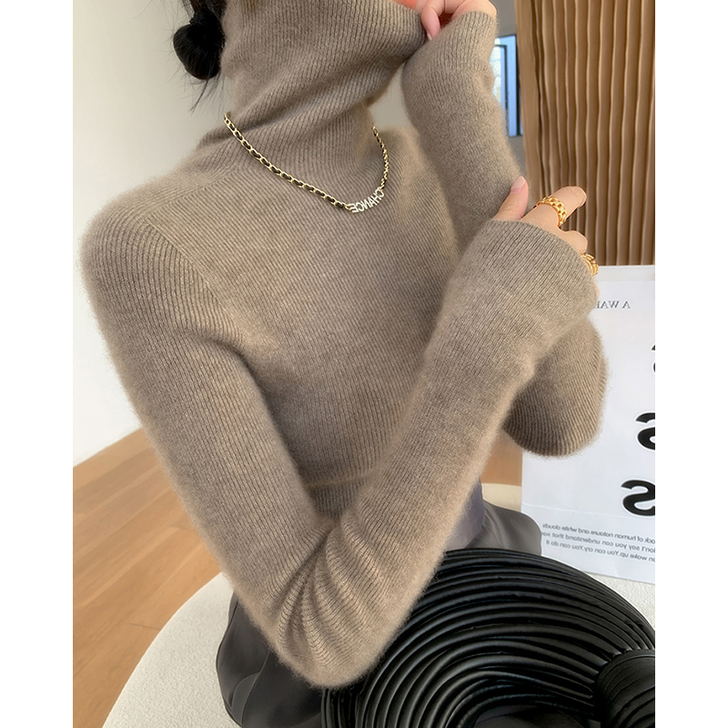 Soft Glutinous High Neck Knitted Bottom Shirt for Women's Autumn and Winter 2023 New Stacked Neck Sweater with a Slim Fit and Slim Top