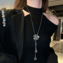 Autumn and winter flash diamond rose long sweater chain 2021 new high-end temperament clothes pendant necklace jewelry