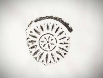 The flowers bloom and see the Buddha-Southern Dynasty Lotus tile as a rubbings