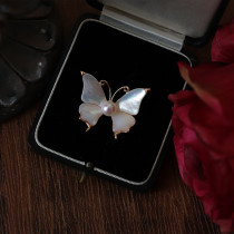 Retro White Butterfly Bar Bay Bar Bay Bar Insects Light Luxurious Precision Sense Summary Limited Light-Light Life-Life-Life-Life-Life-Life-Life-Life-Level-Line-Line-Line-Light-Leveled-Light-Leveled-Life-Life-Level-Line-Line-Line-Line-Line-Light-Leveled-Light-Level-Level