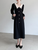 Black dress womens fall 2022 new French retro Hepburn style waist thin doll collar small black skirt