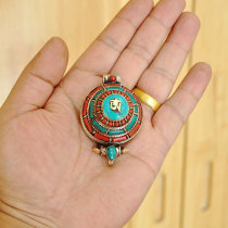 Nepal handmade Tibetan silver imitation turquoise ga wu he karma black box ga House cartridge diameter 4cm a