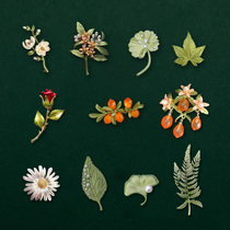 Brooch female high-end summer pin anti-light buckle temperament luxury accessories rose corsage new vintage jewelry
