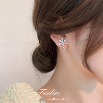 Earrings 2021 New Tide autumn and winter sterling silver earrings female niche design advanced sense exquisite flower pearl earrings