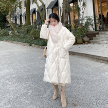 Concubine white duck down jacket female 2021 new big hair collar temperament long knee loose high-end explosion