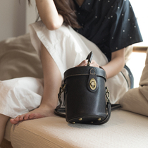 Handmade cowhide women's bag cylindrical original retro large capacity soft leather small bucket bag women's portable messenger bag