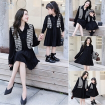 Pro-zips small balsamic wind two sets of Machia dress 2022 Spring and autumn new fashion Fried Street Plexu Skirt female dress
