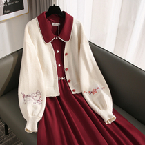 Ling buckle small fragrant wind high-grade feeling early autumn dress 2021 New Chaomao female cheongsam temperament red dress two-piece set