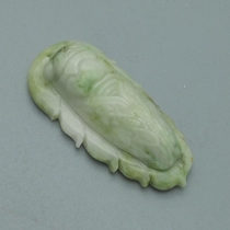 Natural Nanyang Yuyan Yuyang Yu Yu (green and white) a striking cicada hang pendant