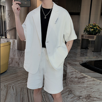 Summer ins casual beige short-sleeved suit suit mens Korean version of light cooked loose net red small suit shorts tide
