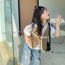 Girls small fragrant wind waistcoat outside wearing 2022 spring new child Han version 100 lap sleeveless vest thin jacket