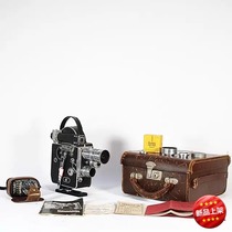 Swiss antiques BOLEX H16 16mm 16mm cine cameras is of 3 lenses mechanical normal with a suitcase