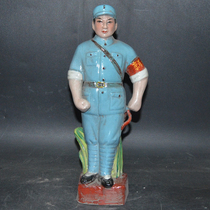 Antique collection Jingdezhen Cultural Revolution Sculpture Porcelain Factory Factory Ceramics New Fourth Army Characters